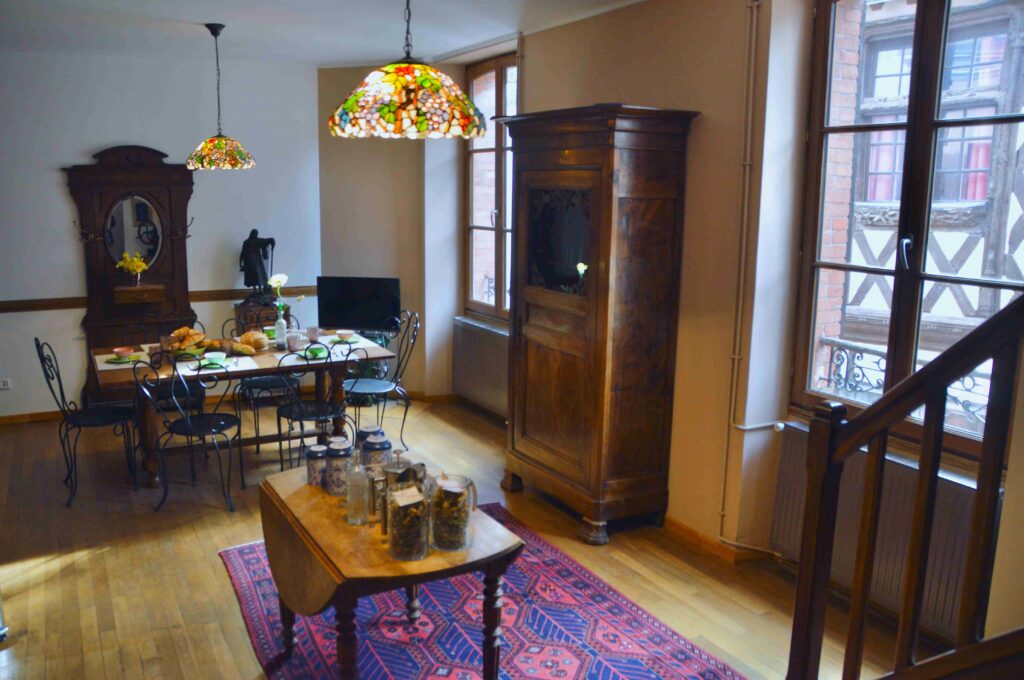 Maison haute coin repas